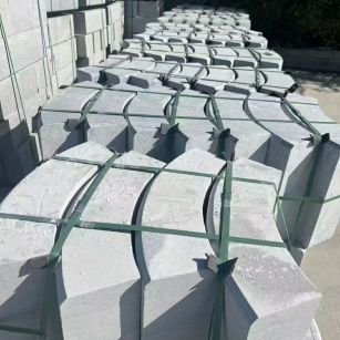 巴彦淖尔 芝麻灰弧形路沿石