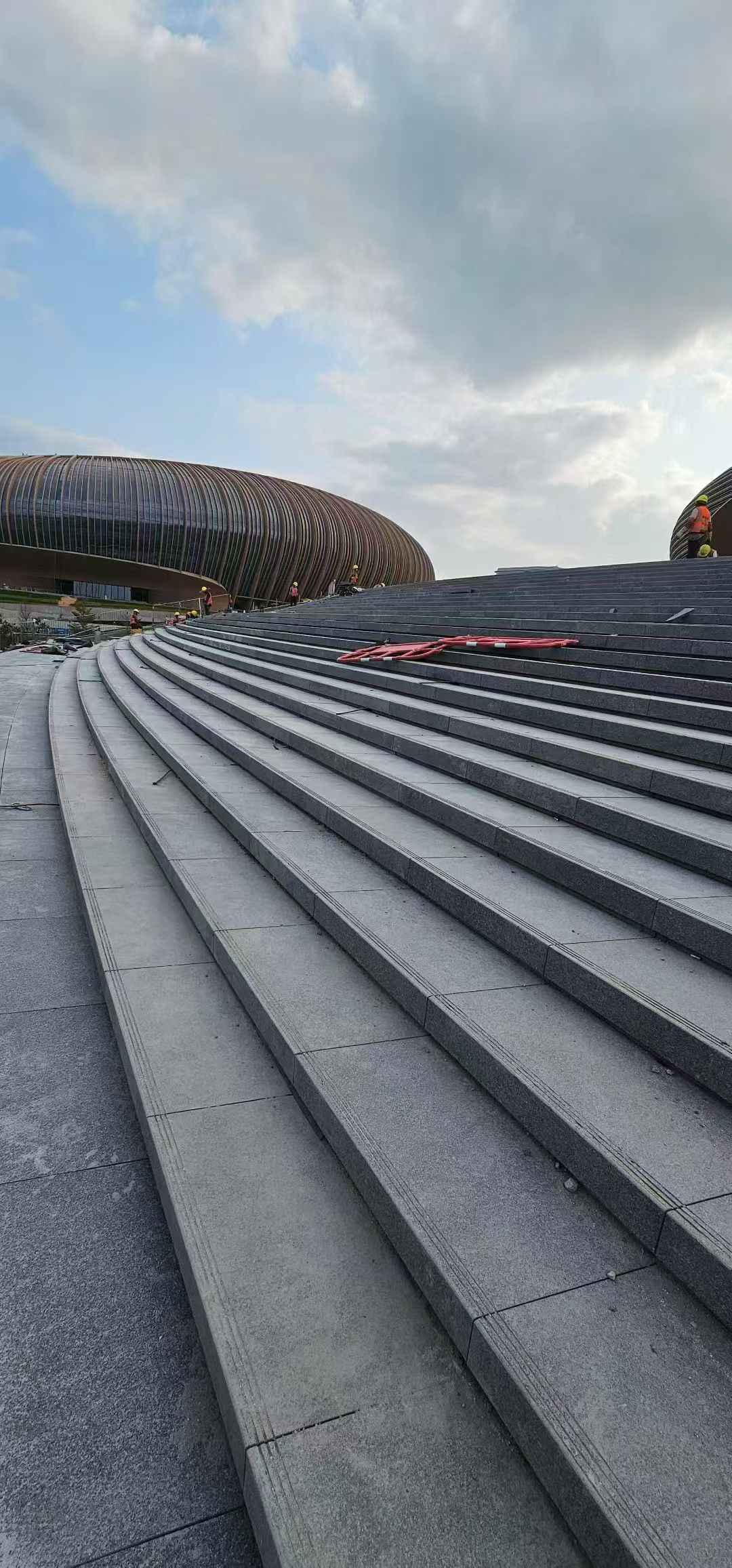 巴彦淖尔 弧形整石台阶铺装效果图