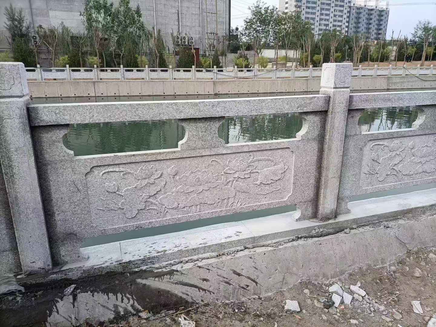 巴彦淖尔 芙蓉白大花桥梁、河道，石材栏杆、围栏、护栏