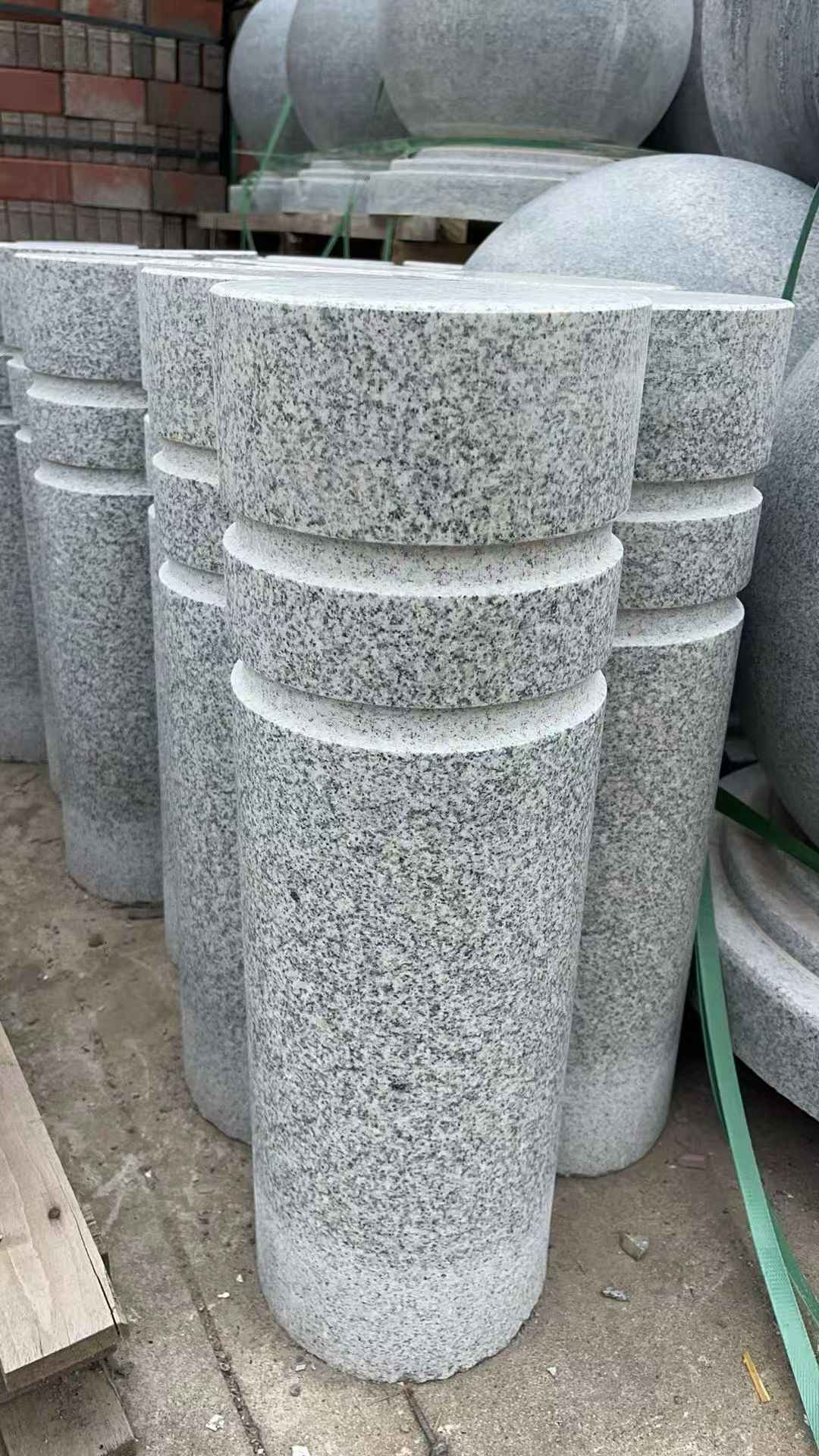 巴彦淖尔 芝麻白花岗岩挡车柱、隔离柱多少钱